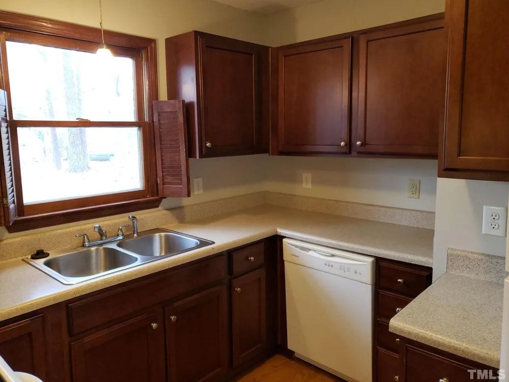 207 Meadow Knightdale, NC 27545