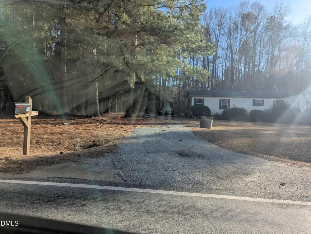 4 Plum Nutty Road Henderson, NC 27537