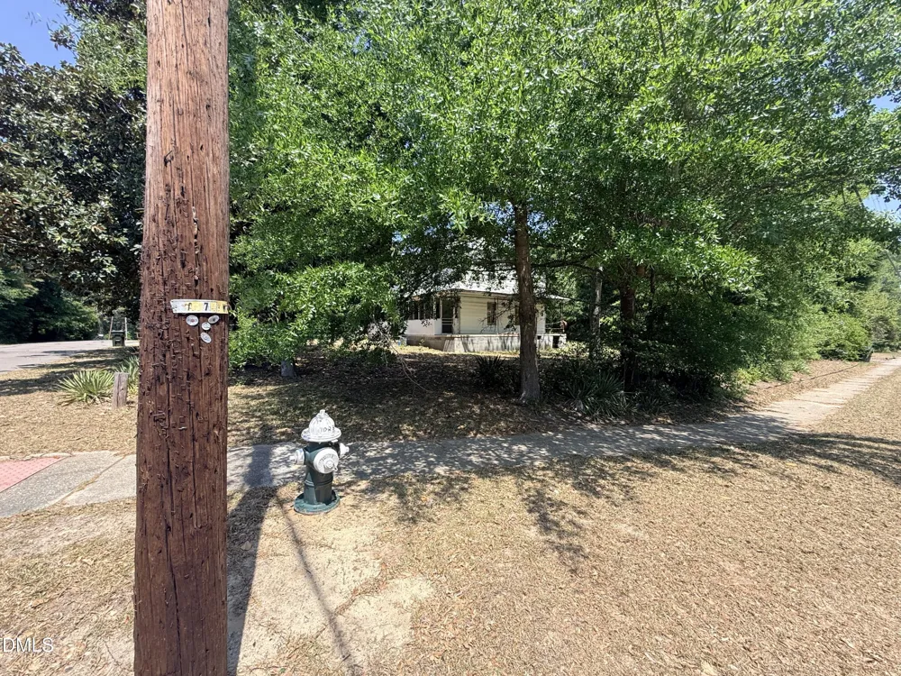 1011 W New York Avenue Southern Pines, NC 28387