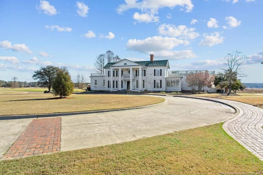 873 Castleberry Court Vass, NC 28394