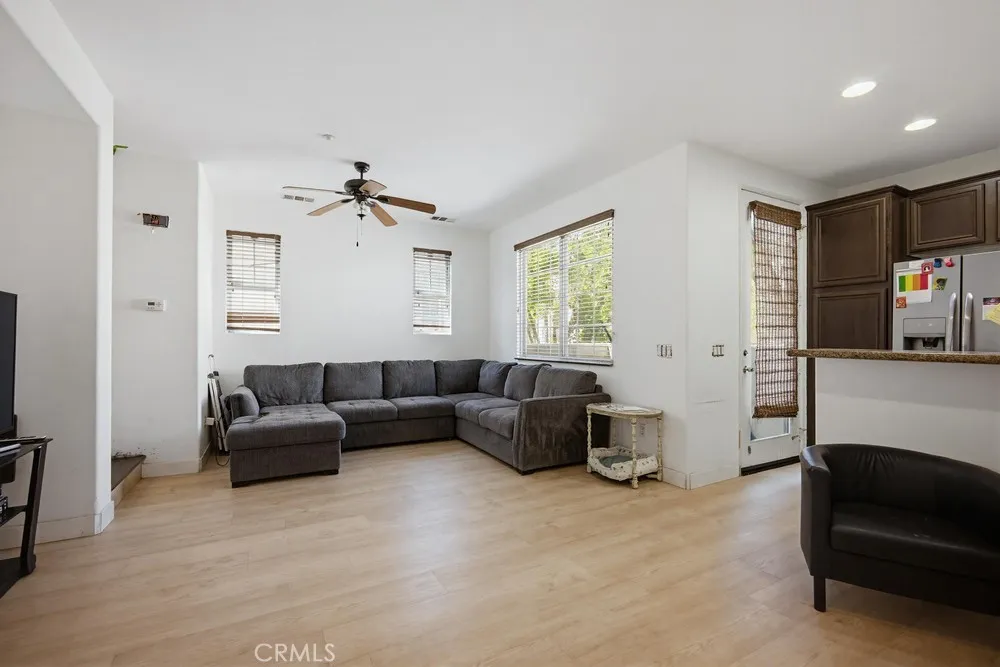 31173 Strawberry Tree Lane Temecula, CA 92592