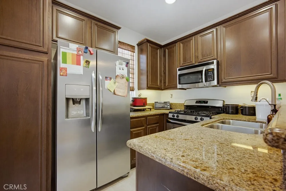 31173 Strawberry Tree Lane Temecula, CA 92592