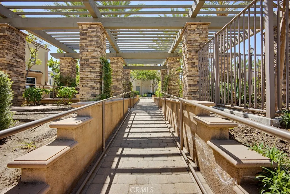 31173 Strawberry Tree Lane Temecula, CA 92592