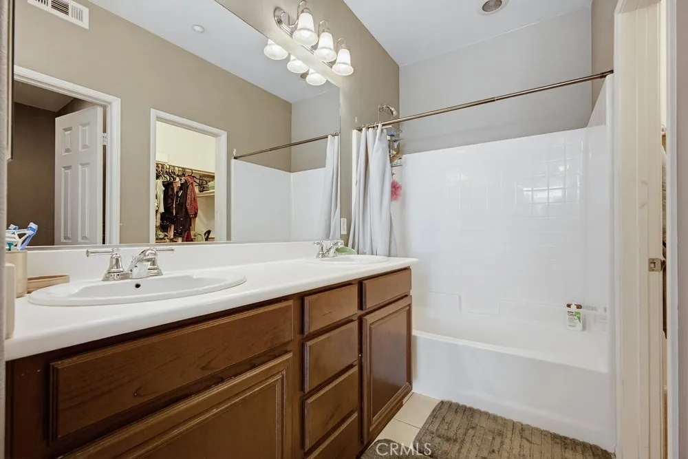31173 Strawberry Tree Lane Temecula, CA 92592