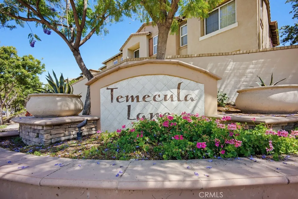 31173 Strawberry Tree Lane Temecula, CA 92592