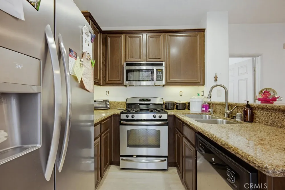 31173 Strawberry Tree Lane Temecula, CA 92592