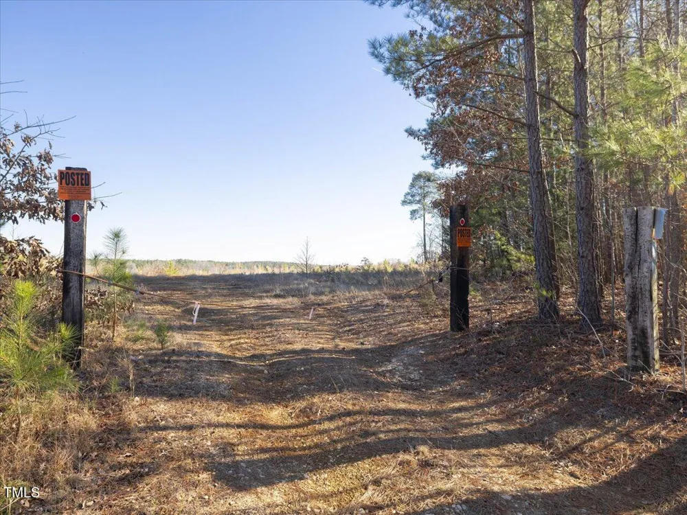 000 Roberts Chapel Road Goldston, NC 27252