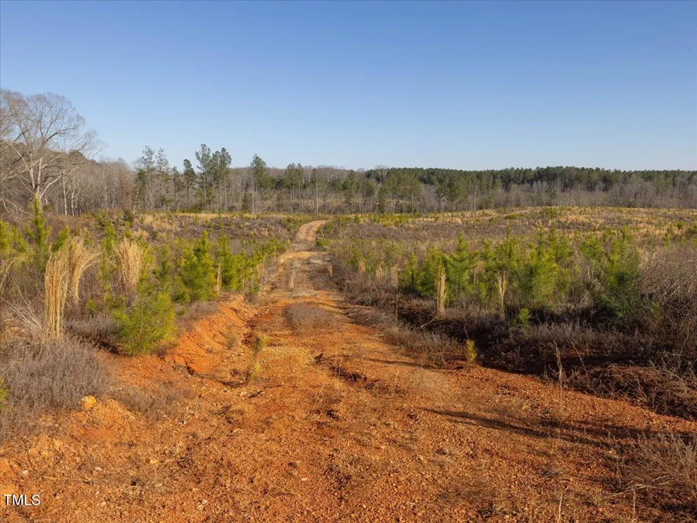 000 Roberts Chapel Road Goldston, NC 27252