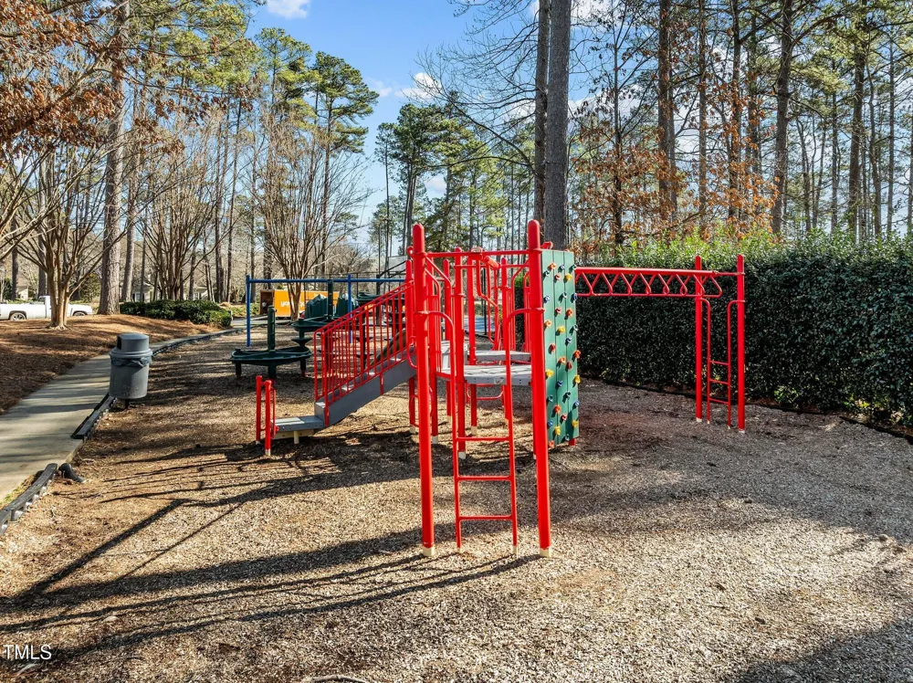 15 Golfers Ridge Court Chapel Hill, NC 27517