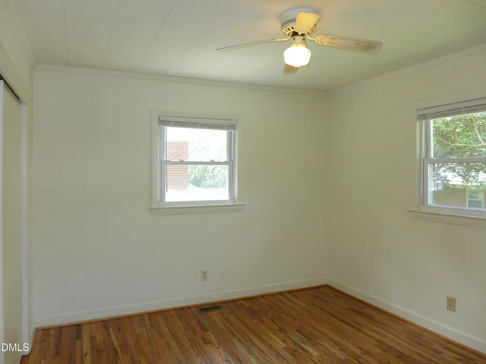 111 Isley Street Chapel Hill, NC 27516