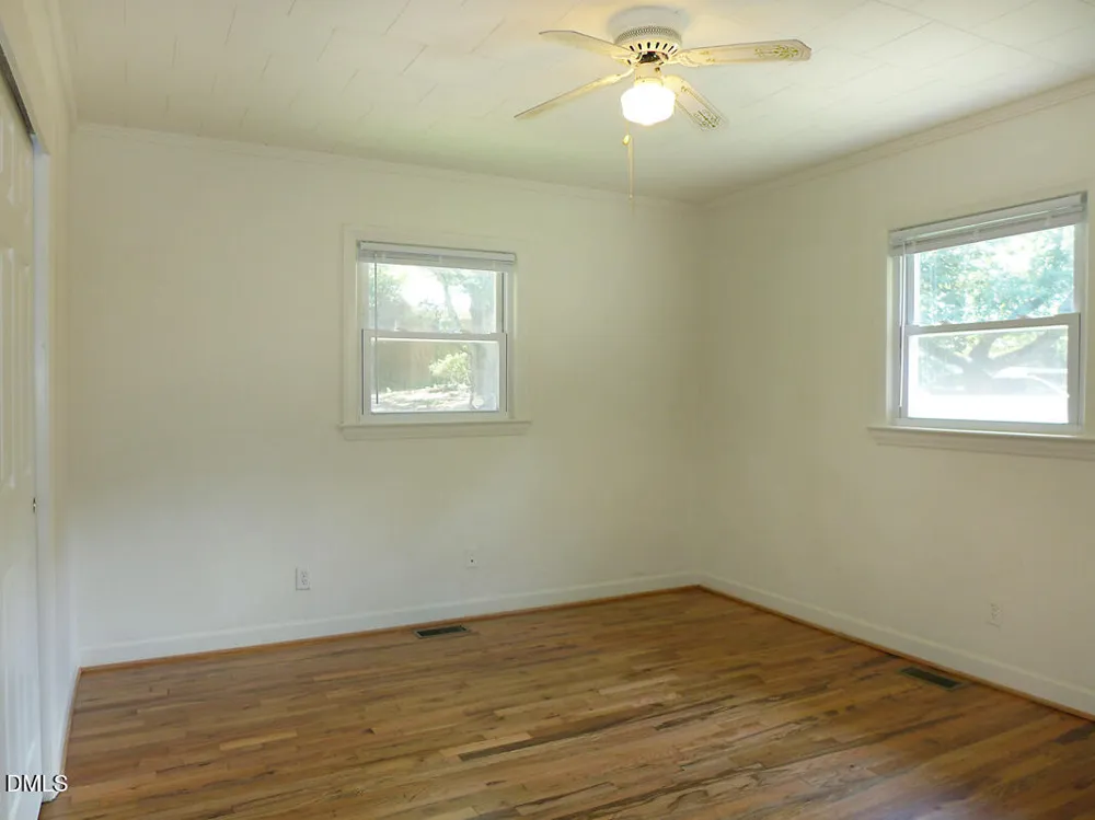 111 Isley Street Chapel Hill, NC 27516