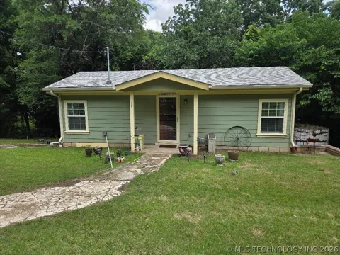 55 Betty Kay Avenue