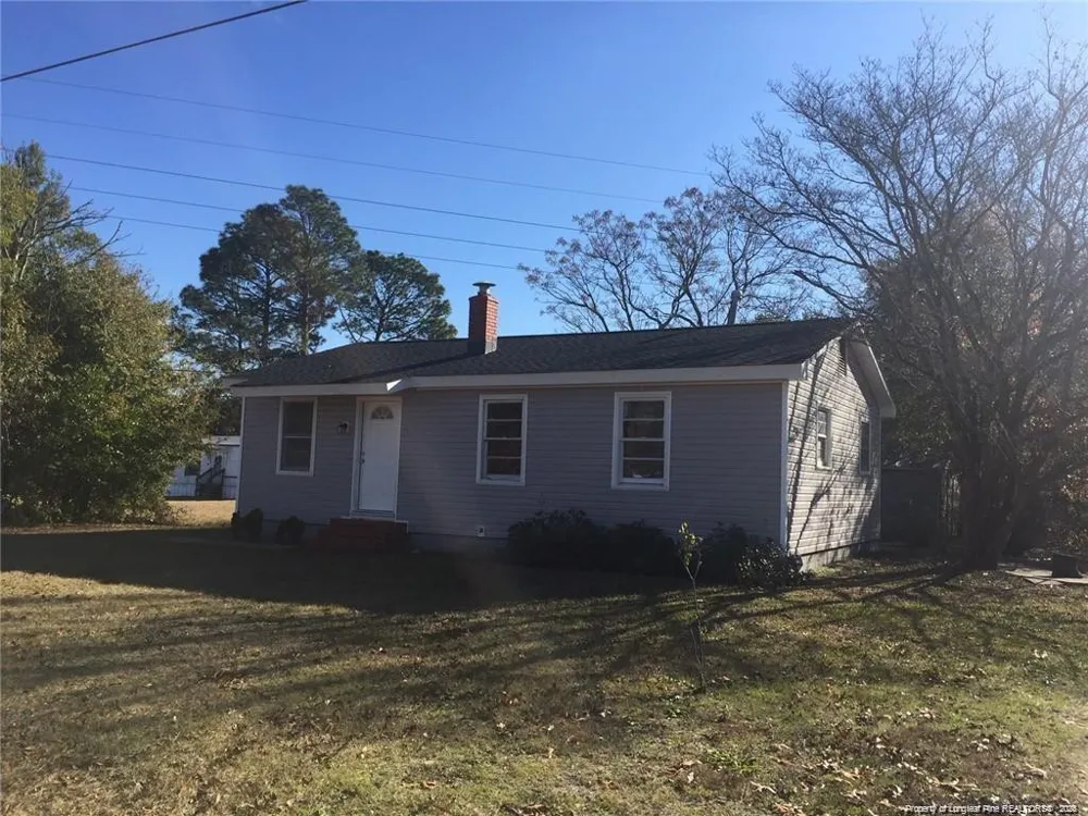 4823 Arlington Street Hope Mills, NC 28348