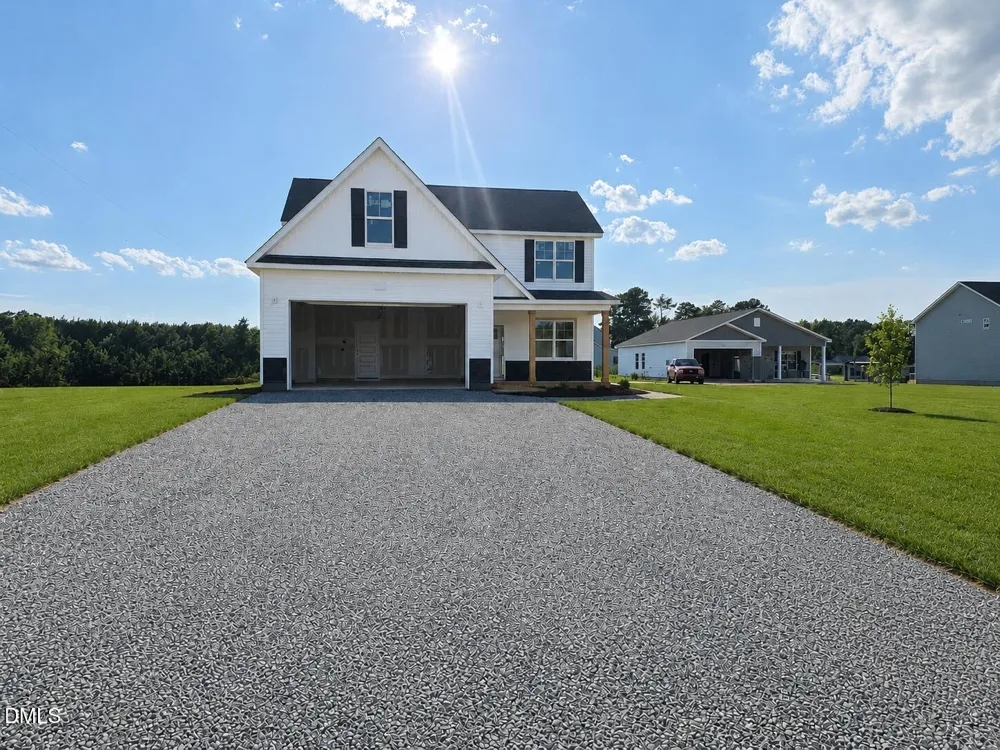 19 Evelene Way Clinton, NC 28328