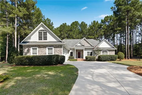 11 Rolling Pines Drive
