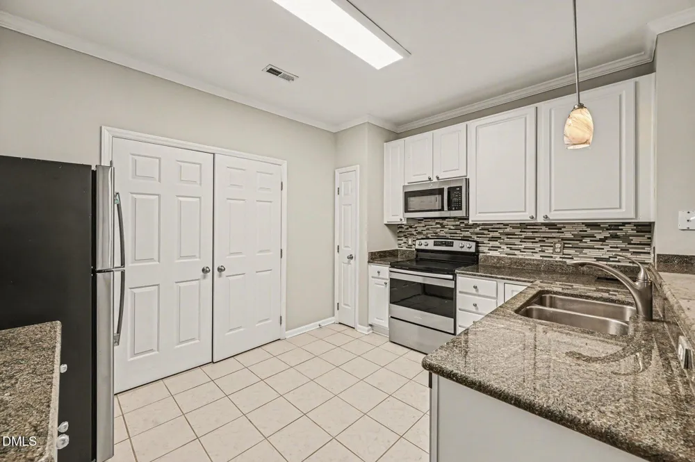 2821 Kudrow Lane Morrisville, NC 27560