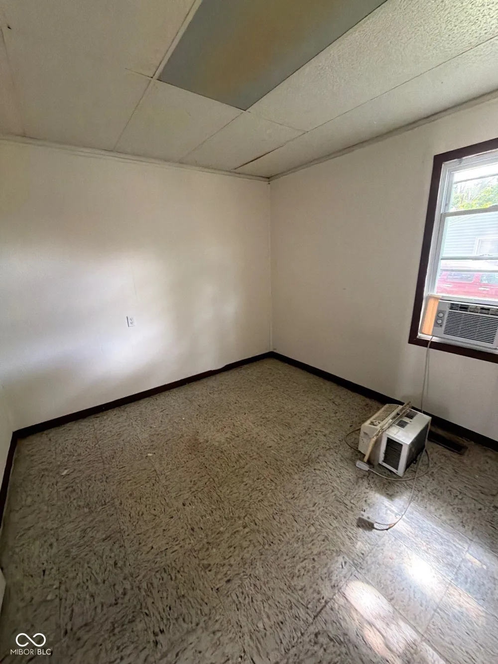 2522 B STREET Elwood, IN 46036