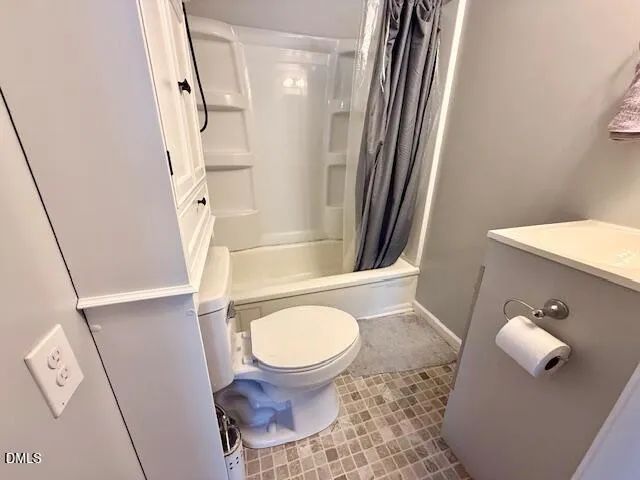 132 Buffalo Road Clarksville, VA 23927