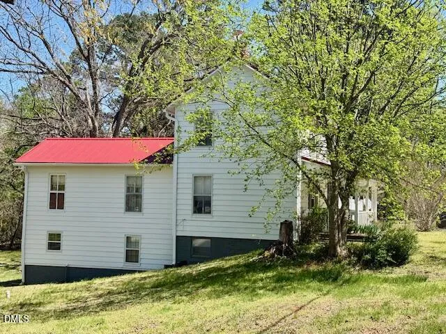 132 Buffalo Road Clarksville, VA 23927