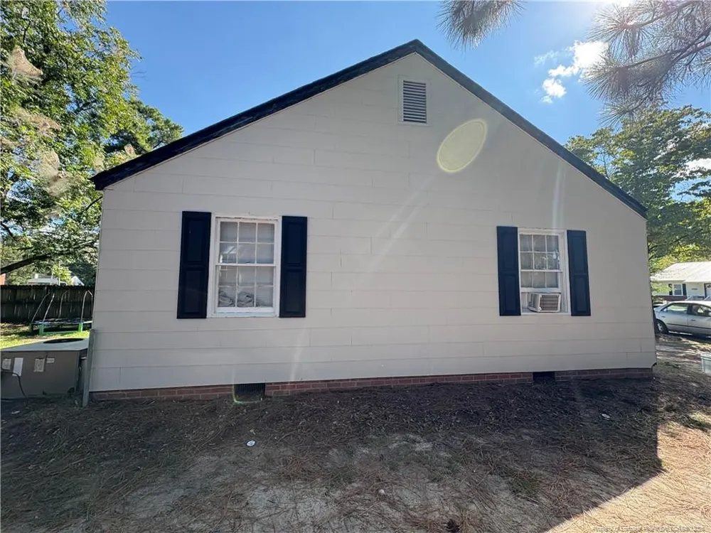 110 E McNeill Drive Red Springs, NC 28377