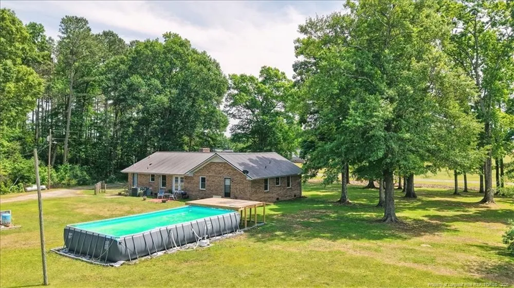 7266 Pleasant Hope Rd Road Fairmont, NC 28340