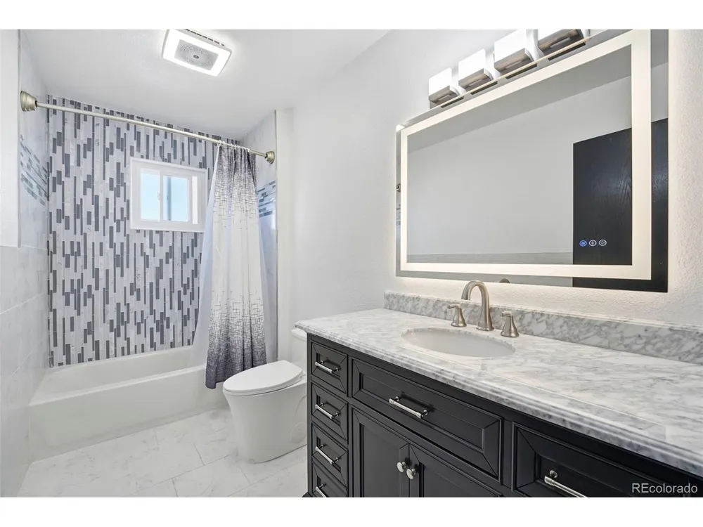 1747 16th Street Penrose, CO 81240