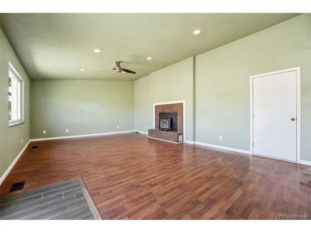1747 16th Street Penrose, CO 81240
