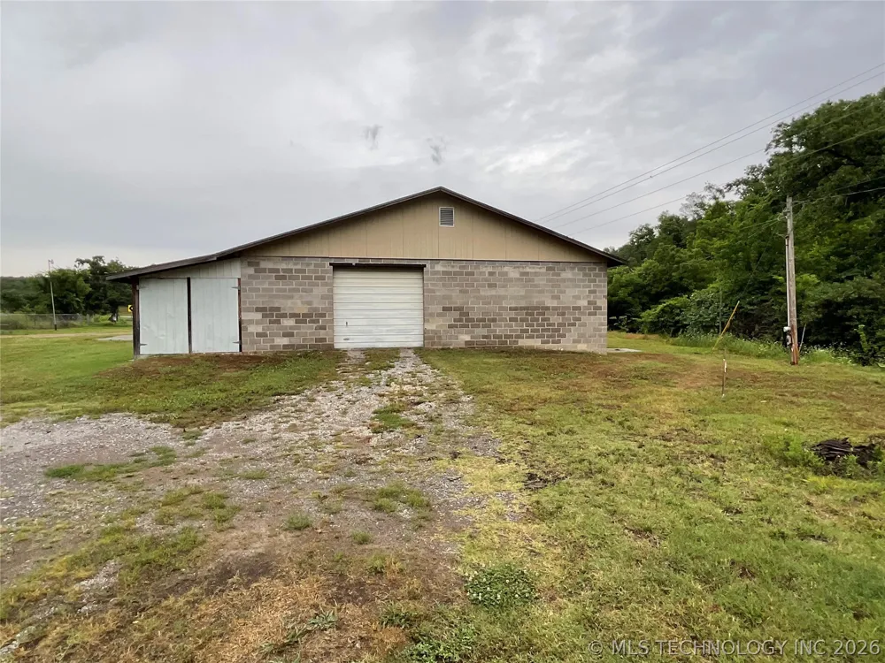2532 Highway 82 Salina, OK 74365
