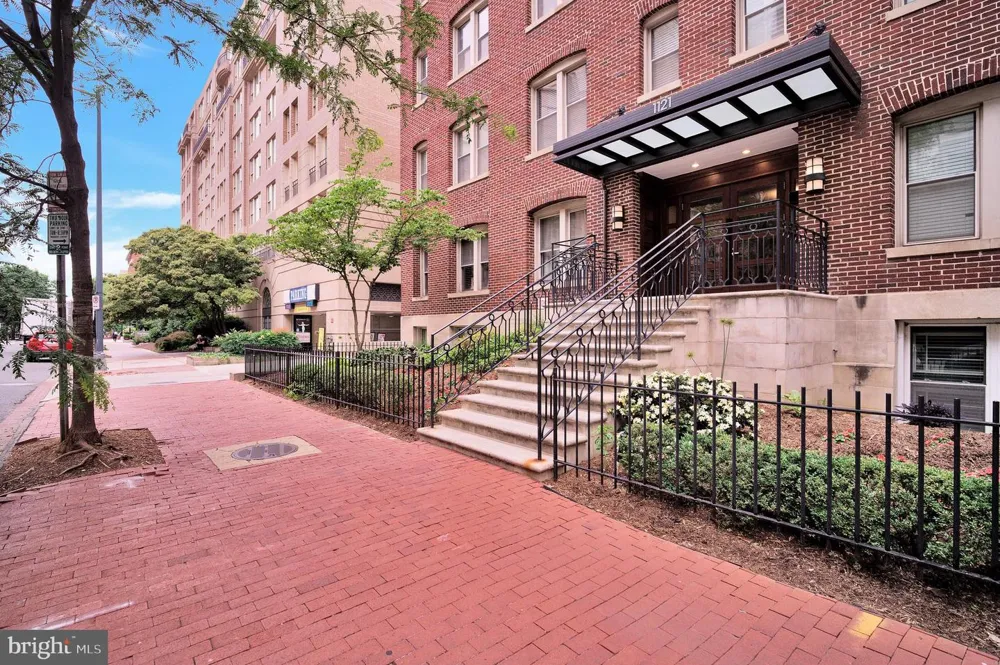 1121 24TH STREET NW #310 Washington, DC 20037