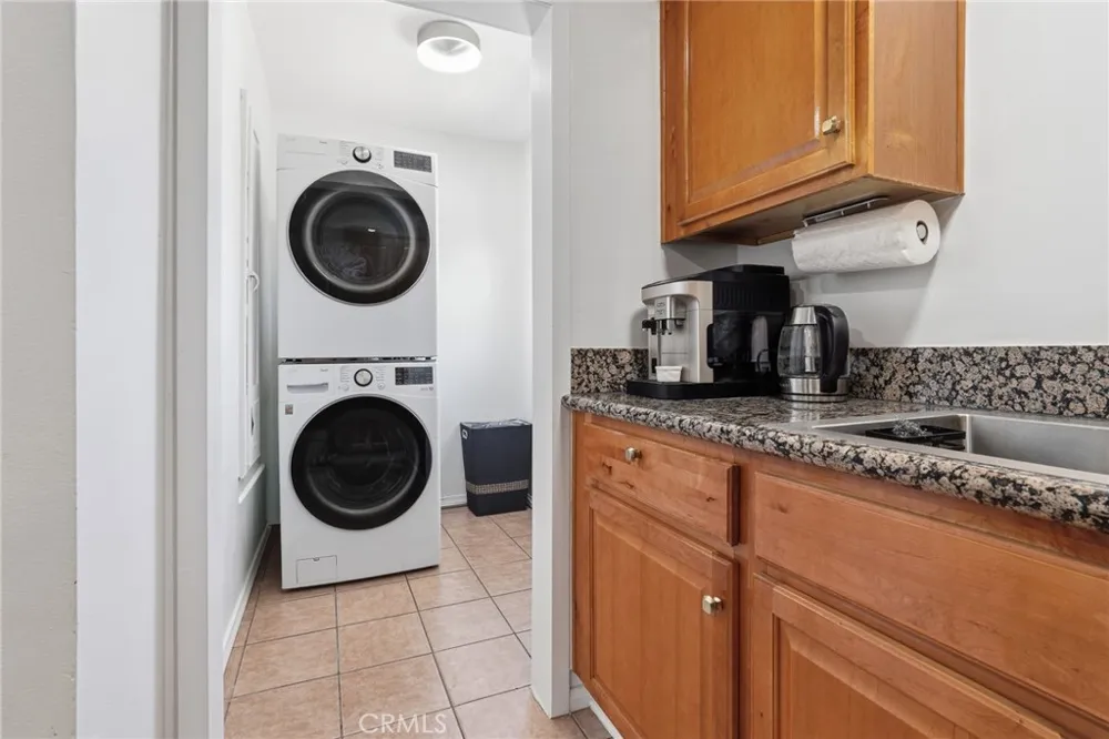 12824 Osborne Pacoima, CA 91331