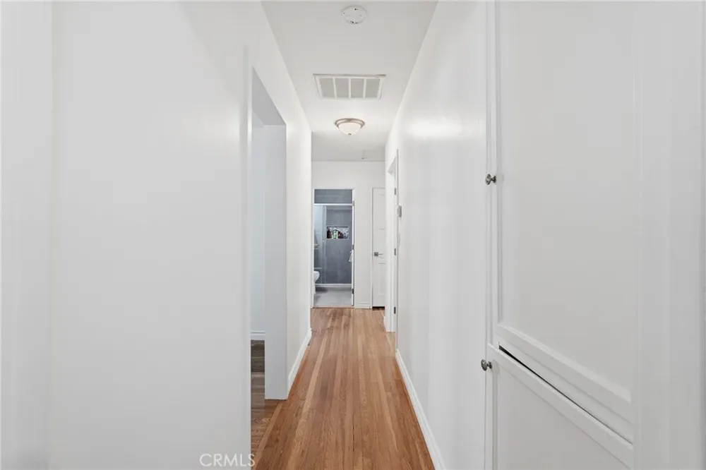 12824 Osborne Pacoima, CA 91331