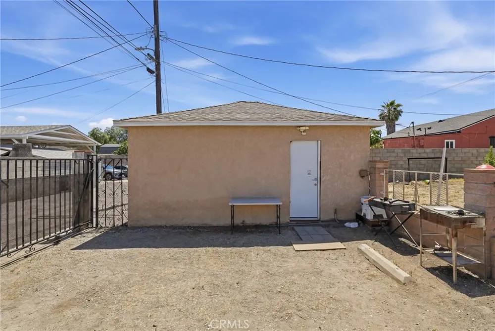 12824 Osborne Pacoima, CA 91331