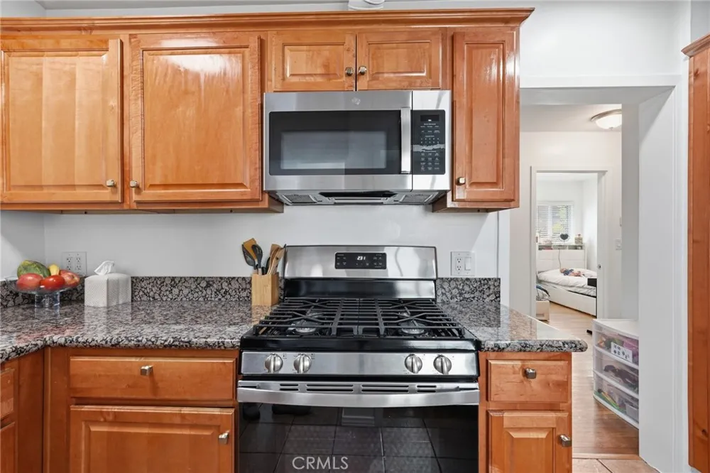 12824 Osborne Pacoima, CA 91331