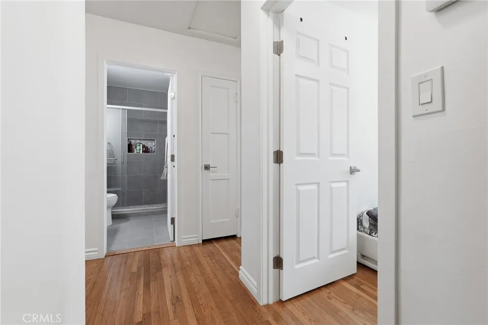 12824 Osborne Pacoima, CA 91331