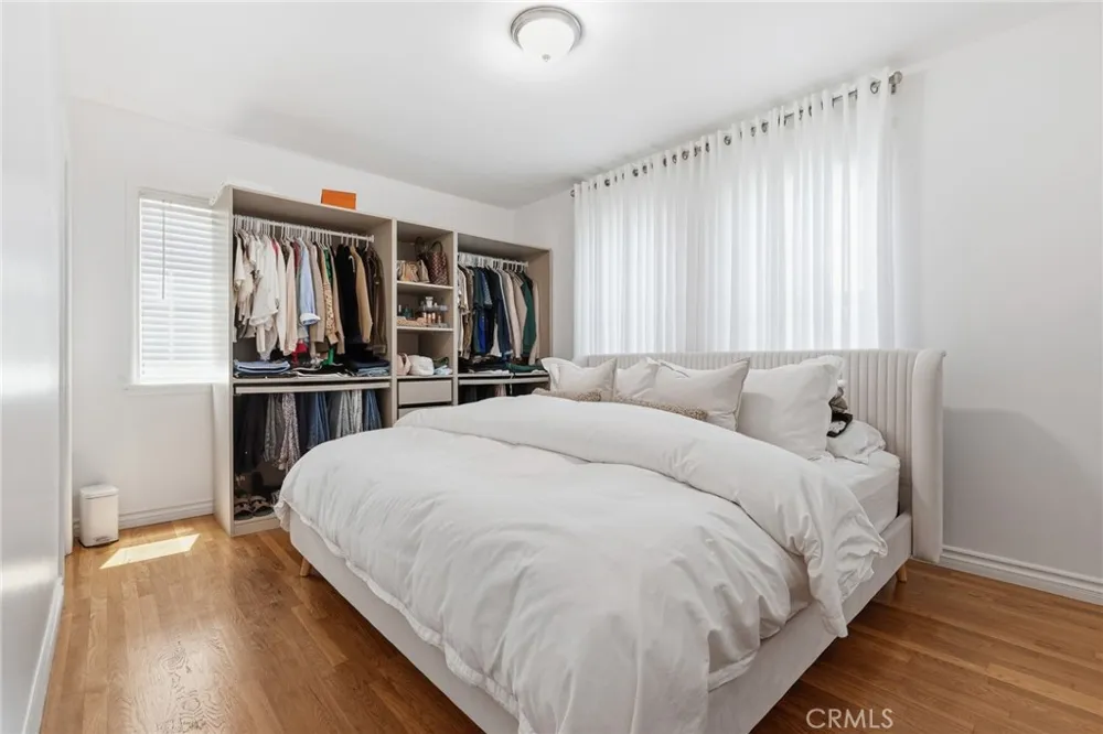 12824 Osborne Pacoima, CA 91331