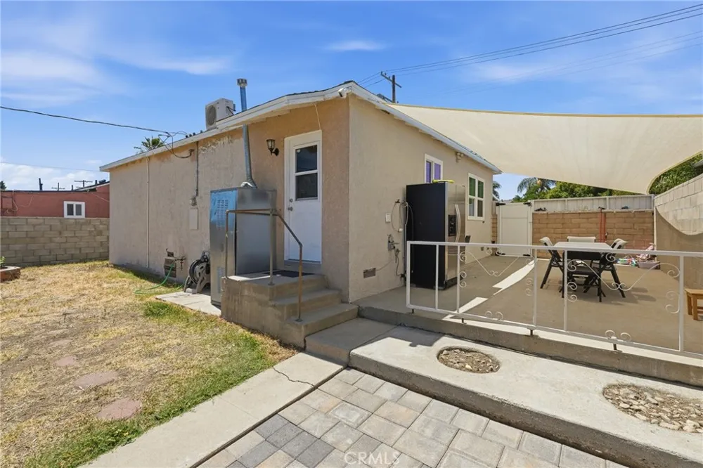 12824 Osborne Pacoima, CA 91331