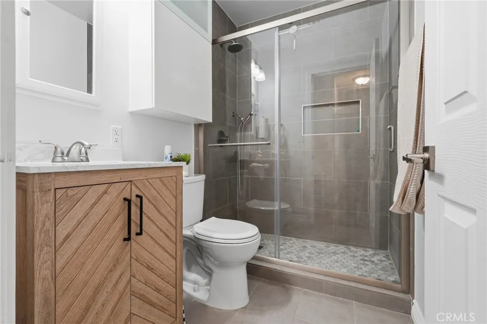 12824 Osborne Pacoima, CA 91331