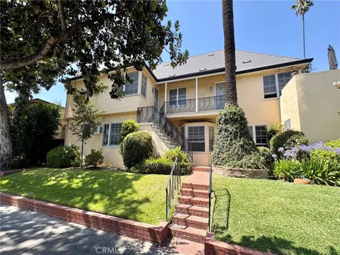 1744 Huntington Drive