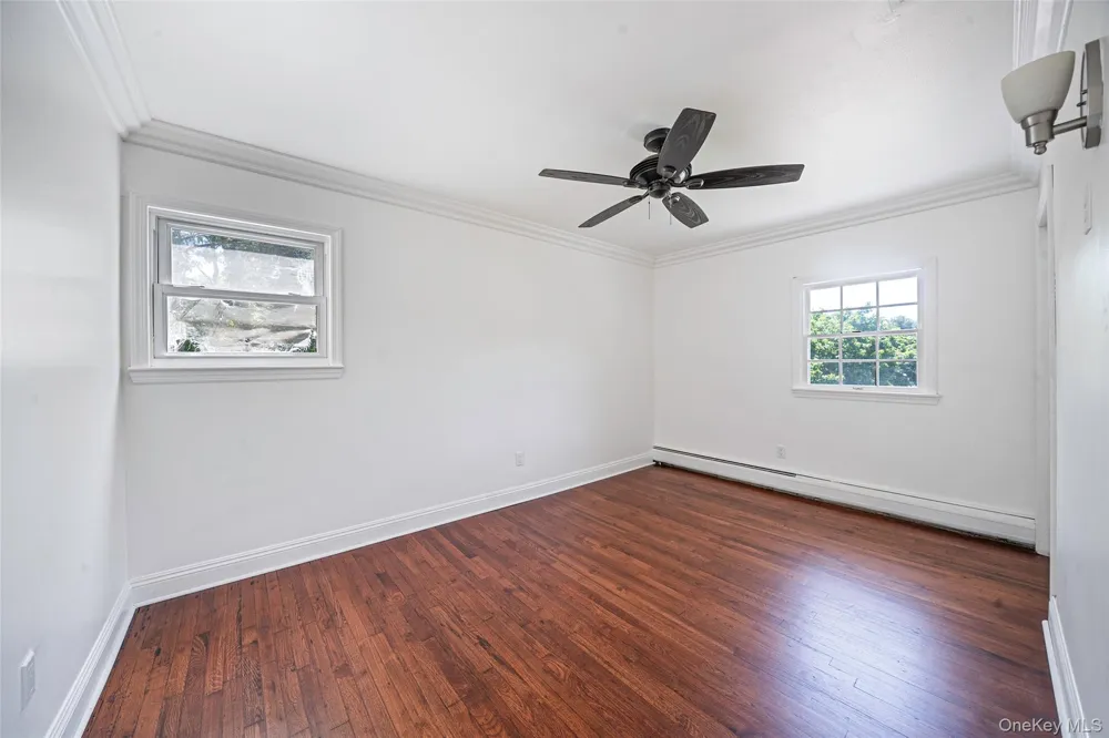 7 New Jersey Court Dix Hills, NY 11746