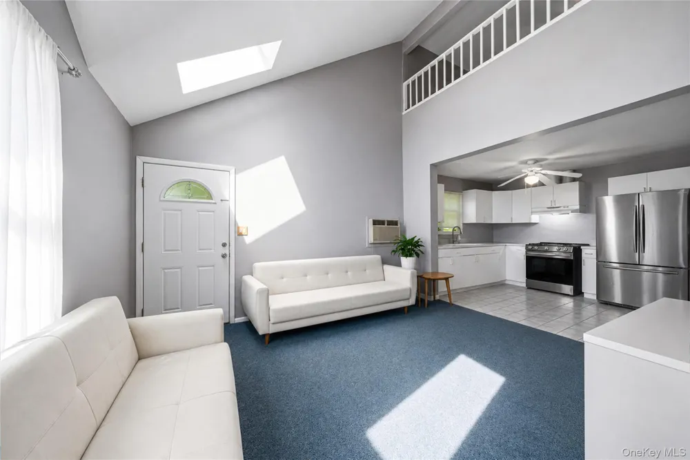 7 New Jersey Court Dix Hills, NY 11746