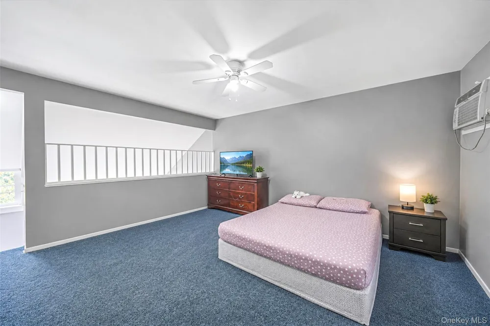 7 New Jersey Court Dix Hills, NY 11746
