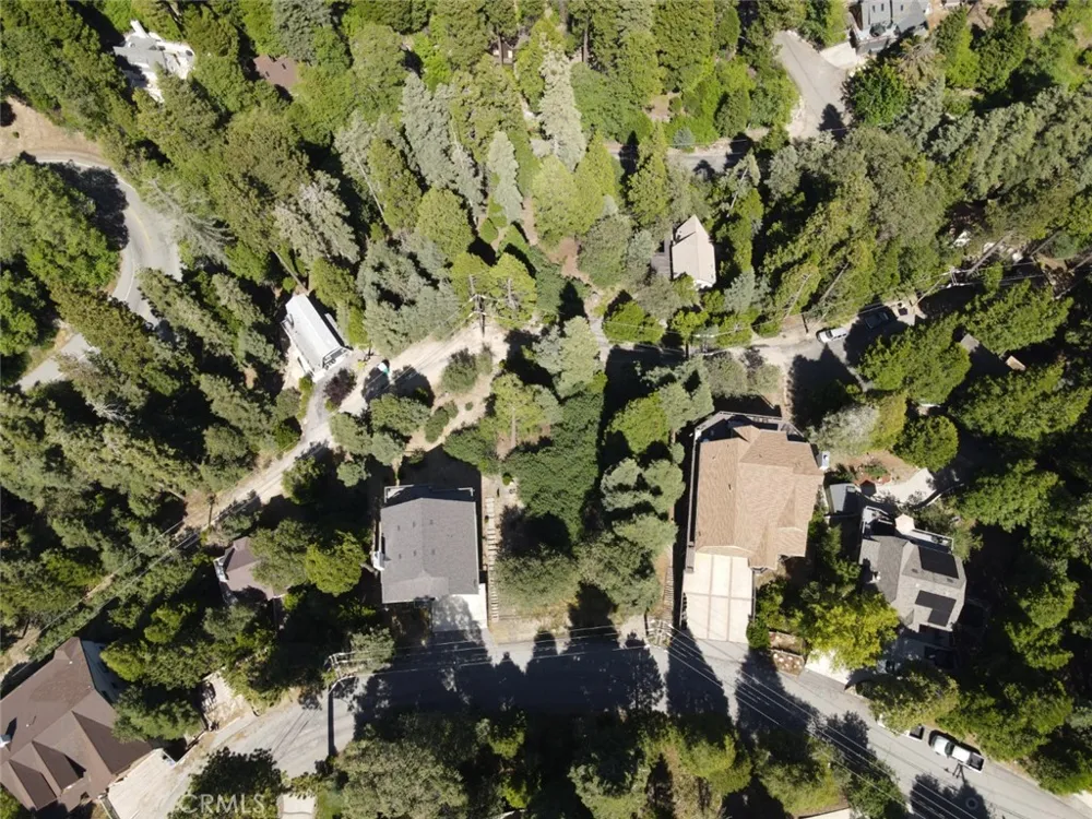 Shenandoah Drive Lake Arrowhead, CA 92352