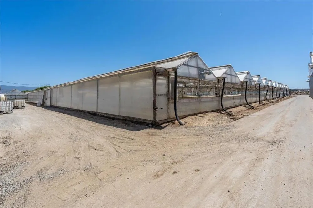 23820 Potter Road Salinas, CA 93908