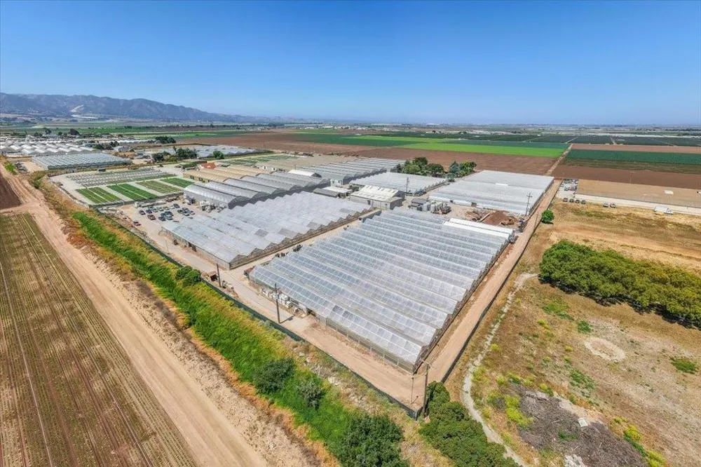 23820 Potter Road Salinas, CA 93908