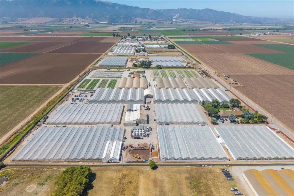 23820 Potter Road Salinas, CA 93908