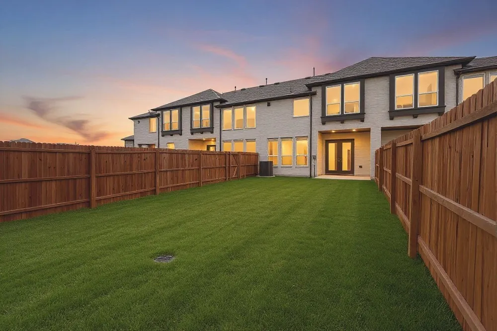 1162 Queensdown Way Forney, TX 75126