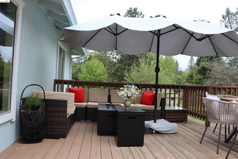 19570 Cottonwood St Groveland, CA 95321