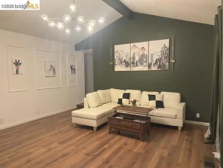 19570 Cottonwood St Groveland, CA 95321