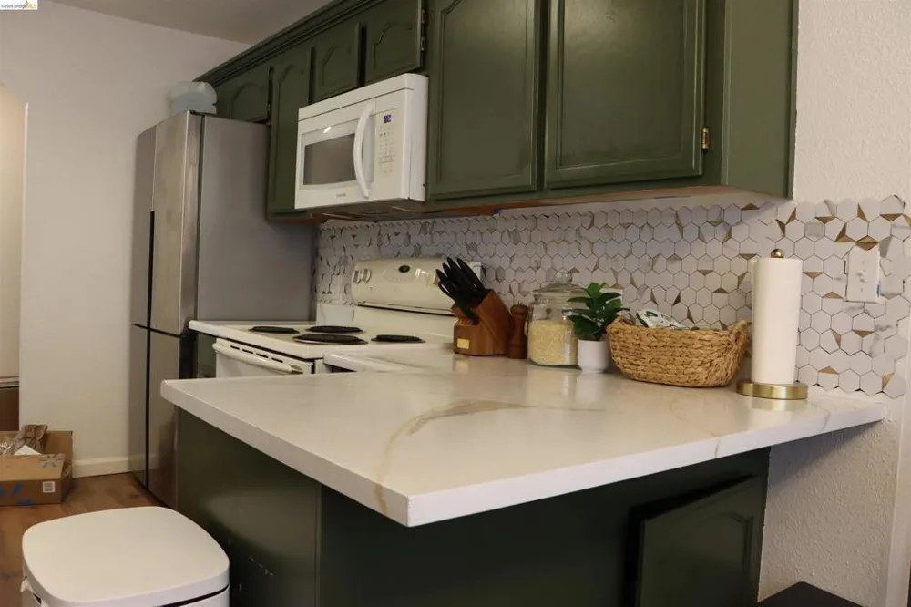 19570 Cottonwood St Groveland, CA 95321