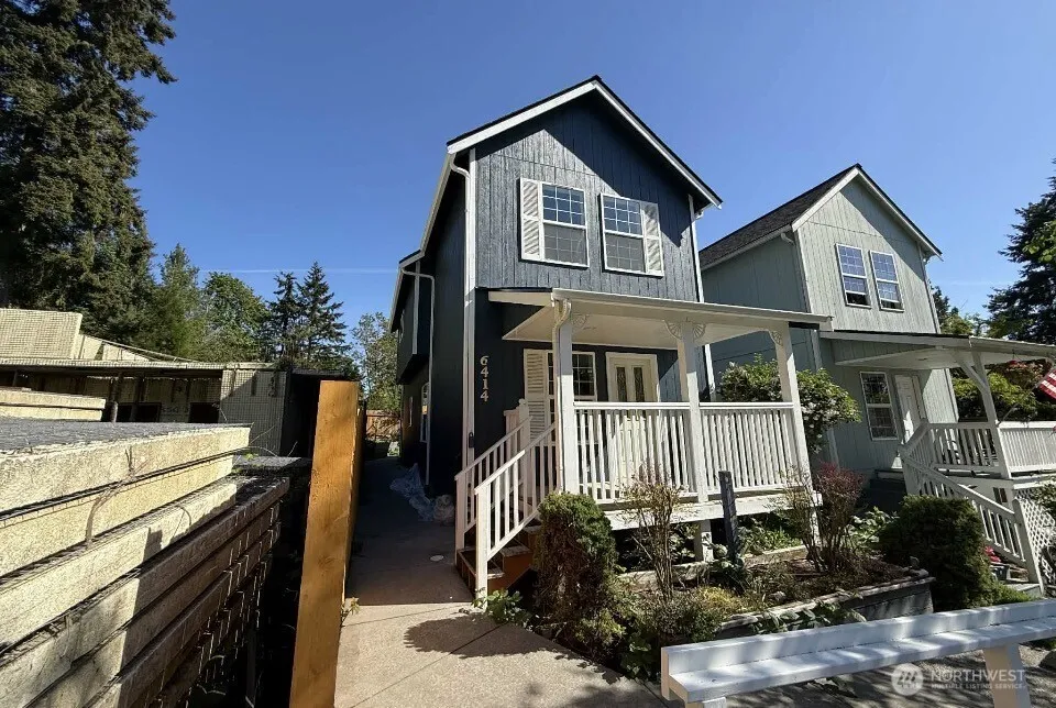 6414 NE Fern Street Suquamish, WA 98392